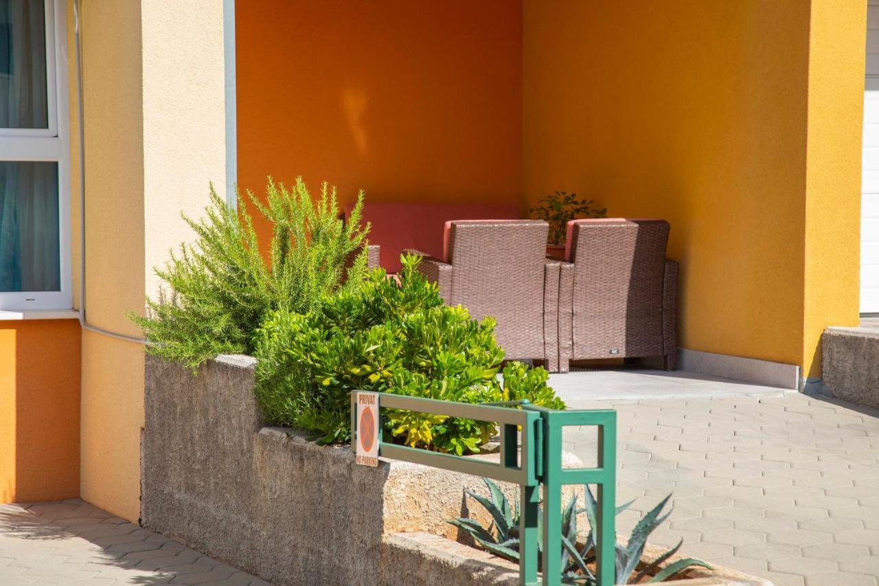 Apartment Fragola มาคาร์สกา ภายนอก รูปภาพ