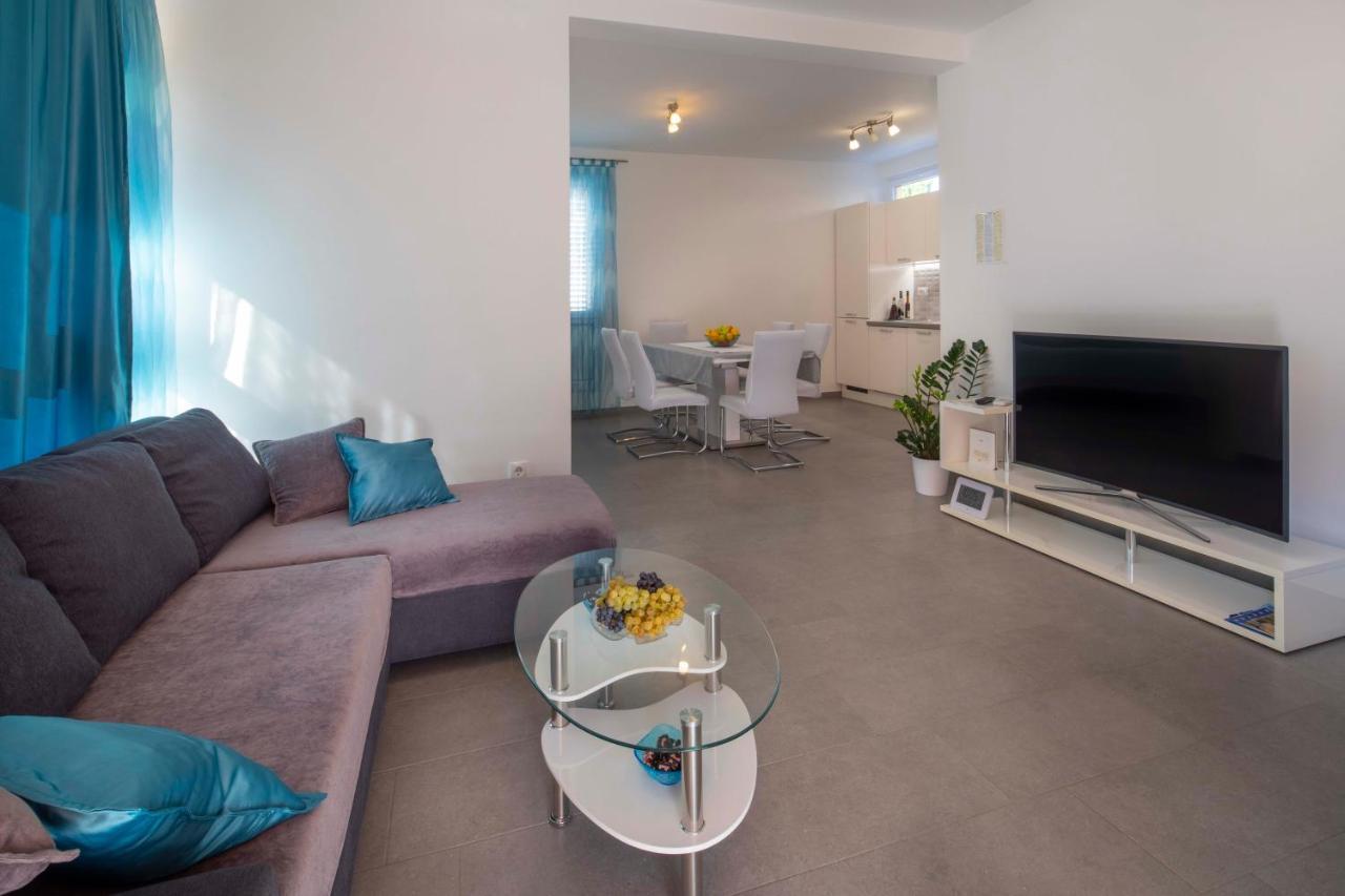 Apartment Fragola มาคาร์สกา ภายนอก รูปภาพ