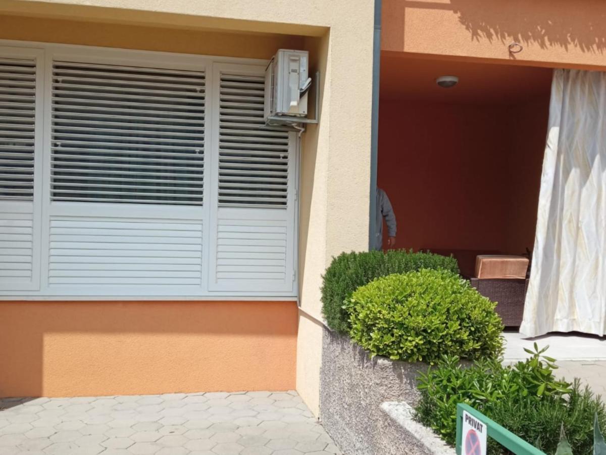 Apartment Fragola มาคาร์สกา ภายนอก รูปภาพ